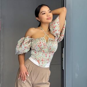 Floral Puff Sleeve Top